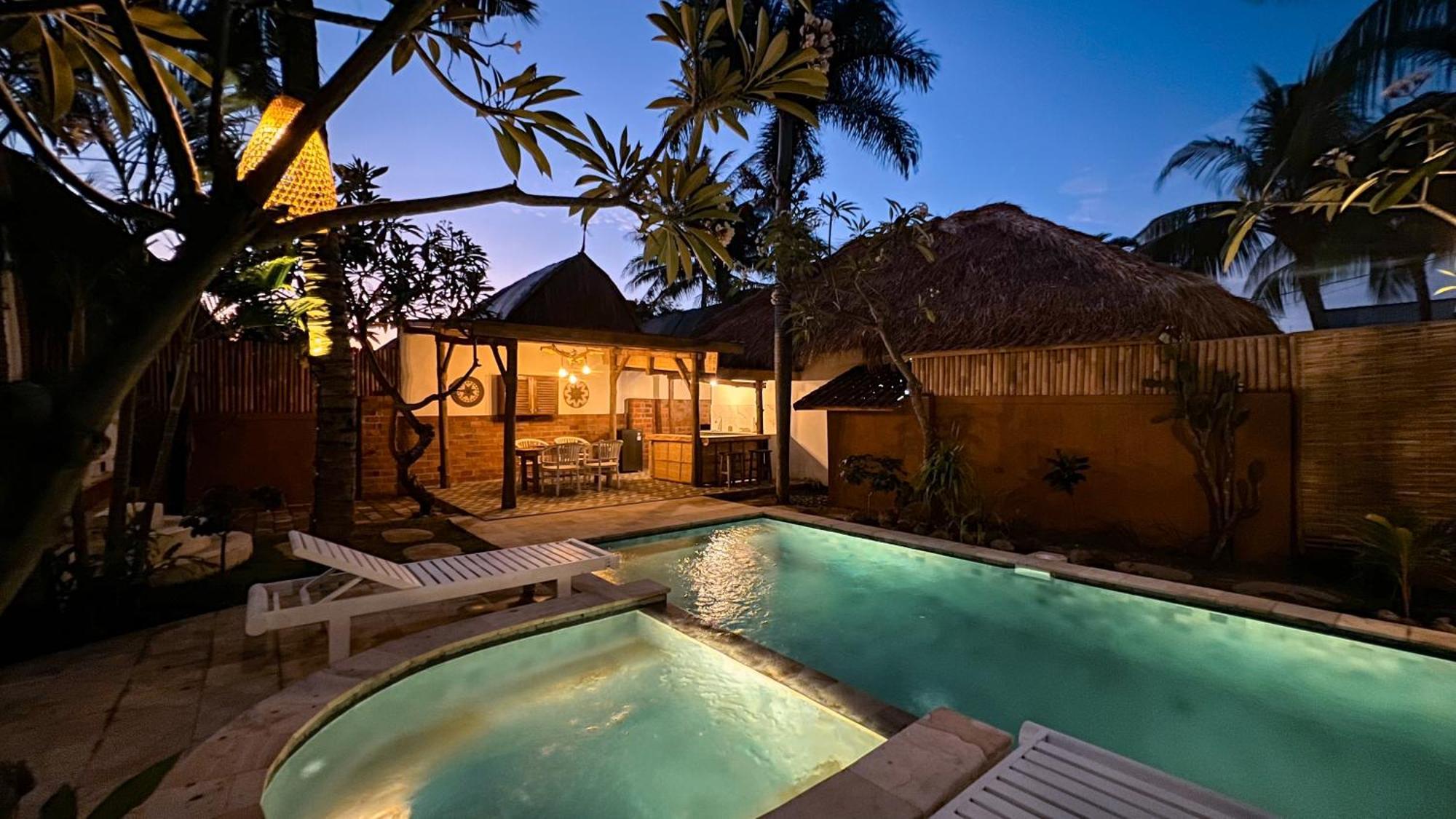 Coconut Dream Villas Gili Trawangan Exterior photo