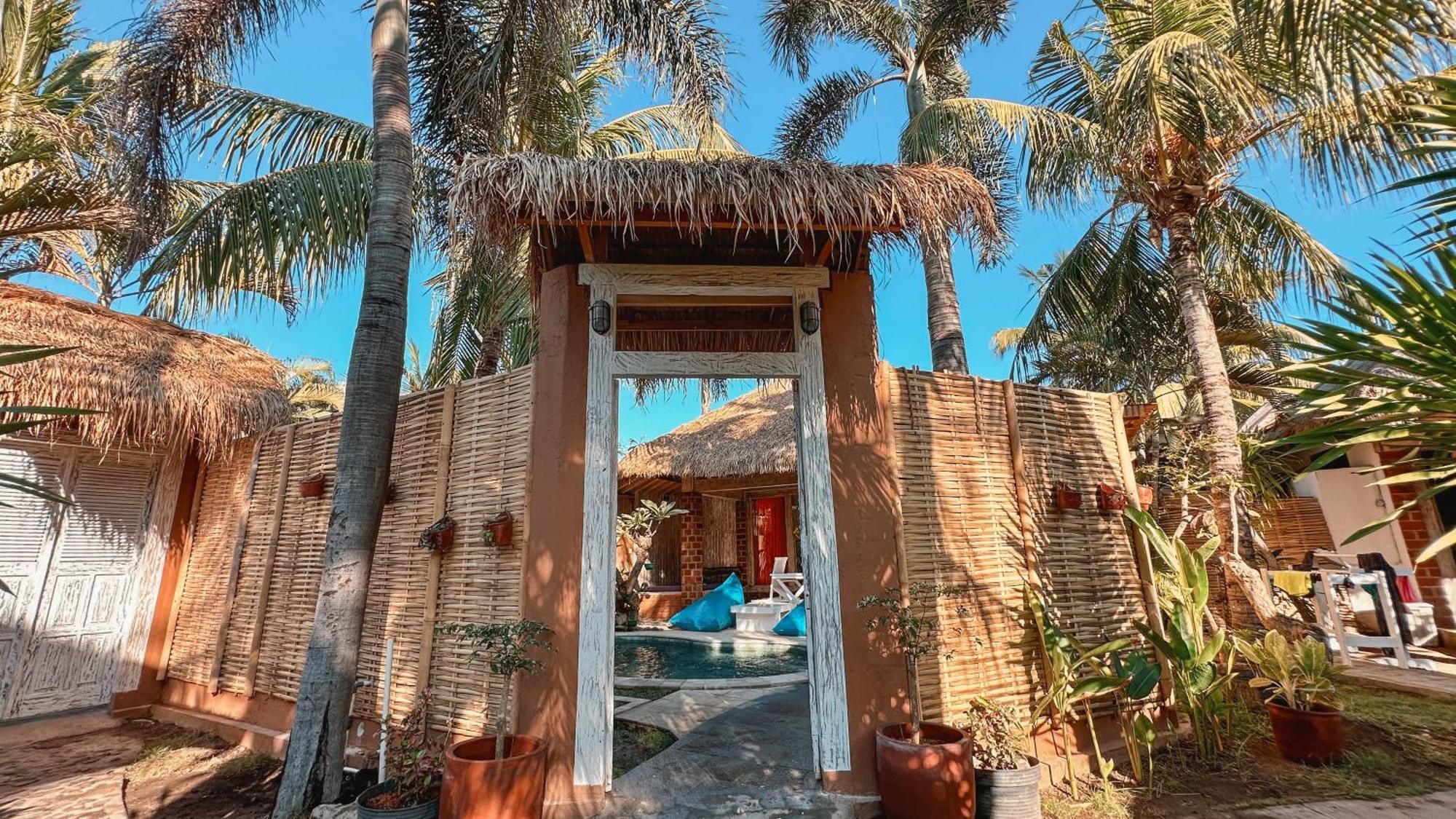 Coconut Dream Villas Gili Trawangan Exterior photo